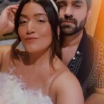 Shireen Mirza Instagram - तू हिम्मत है मेरी ….❤️ #couple #haseen #love #luck #myworld #trending #reelsindia #reelsinstagram #trendingreels #trendingaudio #instagood #fyp #shireenmirza #explore #comedy #fun #réel #reelsinstagram #husbandwife #actor #shireenmirza #couple #haseen #song #audio #apdhillon #withyou #covidlove [ colourful, joy, trend, love ]