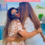 Shireen Mirza Instagram – Sis in town 👯‍♀️

#trending #reelsindia #reelsinstagram #trendingreels #trendingaudio #instagood #fyp #sister #shireenmirza  #explore #haseen #fun #sisterlove #sister 

[ partner, umbrella, colourful, joy, trend, love ]
