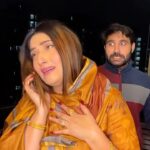 Shireen Mirza Instagram - Main nhi rehna ithhe 😩😩😩. . . . . . . . . . #reelsinstagram #reels #reelitfeelit #trending #trendingreels #trendingsongs #trendingviral #marriage #couple #couplegoals #fyp #trending #reels #funny #adventure #haseen #husbandandwife #friends #bff #instagood #fyp #comedy #ootd #viral #reelsinstagram #laugh #punjabi