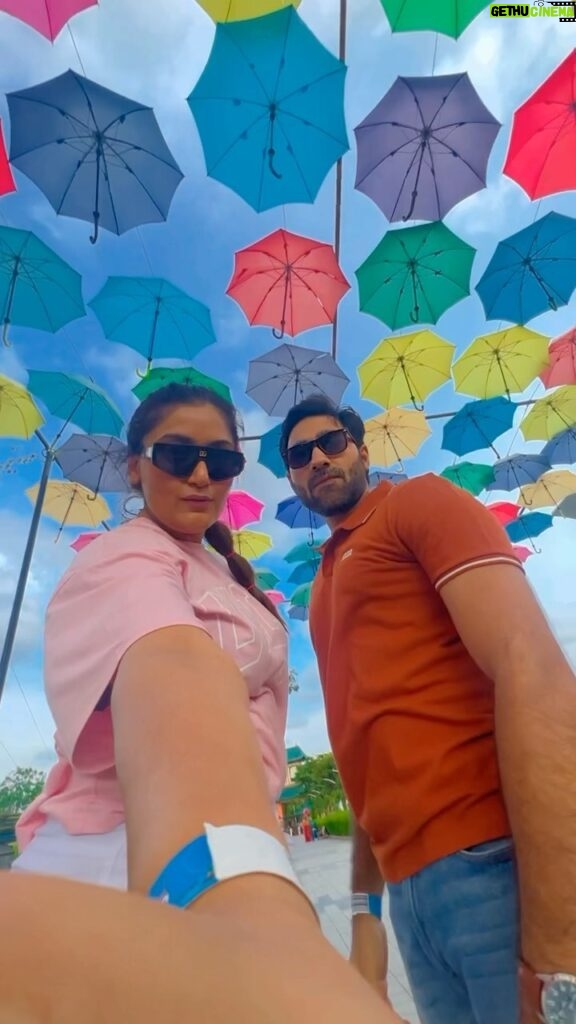 Shireen Mirza Instagram - Ride the trend wave ☂️ #trending #reelsindia #reelsinstagram #trendingreels #trendingaudio #instagood #fyp #couple #shireenmirza #hasansartaj #explore #haseen #fun [ partner, umbrella, colourful, joy, trend, love ]