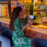 Shireen Mirza Instagram – I’m not after the money,I’m after the freedom of doing whatever I want on a sunny Wednesday ☀️💸✈️💵✨⛰️

Video credit @hasansartaj 

#reel #trending #reelsinstagram #tallgirl #reelitfeelit #fyp
