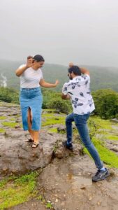 Shireen Mirza Instagram - 🌧️ #trending #reelsinstagram #couple #haseen #fyp #reelitfeelit #love #audio #reels #funny #dance #baarish #lonavala #badalbarsa