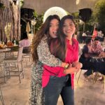 Shireen Mirza Instagram – Appreciation post for my non social media Sister!

Dear Sister,
You’re a true blessing of a sister anyone would die to have. My childhood would not have been special if you were not be there 👶 
You’re one of the strongest people and you inspire and motivate me everyday 💪🏼
Thank you for sticking by my side through everything even when I disappoint you on my actions even though you were expecting it 😂 you never fail to tell me how amazing I am everyday🥹
U have been my best fashion Diva 👩‍🎤 
My truly cheer leader 👏
Someone who always lived her life to fullest (be it celebrating bday twice in a year or having 100 friendship bands on friendship day in college) 😂
Your journey from the coolest girl in school to being the best wife and mother and now a make up professional in a different country is truly inspiring. 
Thank you for all that you do, and keep shining.
I love you beta 💘

PS. Please ready all this from mumma’s phone🙈

#sister #love #siblings #bff #longdistance