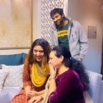 Shireen Mirza Instagram - Based on real life story! 🤕🤭 #trending #reelsinstagram #funny #family #familytime #explore #fyp #trendingnow #husbandwife #laughoutloud #shireenmirza #hasansartaj [ husband wife jokes, funny reel, mother and son bond, mother-in-law and daughter in law bond, family ] Delhi, India