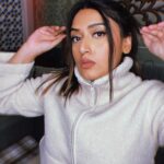 Shireen Mirza Instagram – Just kidding 🖤🫀

#fyp #trending #viral #explore #explorepage #follow #reelsinstagram# #sad #love #edit #girl #funny #winters