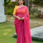 Shiva Jyothi Instagram – Life is a test, 
give it your best. ❤️❤️❤️❤️

Saree @label_dishana ❤️

#newpost #instagram #instagood #pics #jyothakka #shivajyothi #saree #sareelove