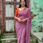 Shiva Jyothi Instagram - Everyone is beautiful darling We just live in a judgemental society.❤️❤️ Saree @label_dishana ❤️ Pics @thehashtag_photography ❤️ #saree #sareelove #photography #instagram #instagood #selflove #jyothakka #shivajyothi