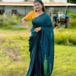Shiva Jyothi Instagram - listen to your heart, not to people's opinions.❤️❤️ Saree @label_dishana ❤️ Pics @thehashtag_photography ❤️ #newpost #newpic #today #mondayvibes #newweek #newthoughts #happiness💕 #love #saree #sareelove #jyothakka #shivajyothi