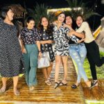 Shiva Jyothi Instagram - Happy faces 😍 #bhanusree🔥❤️ #happygrils #chilling #bepositive