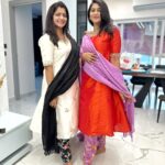 Shiva Jyothi Instagram - Same same but different 😛❤️ . . My pretty woman @iam.savithri 😘 . . Outfits by ~ @mridani_clothing ✨😍 Picture credits - @_karthik7789 😛 @ganguly_manthri 😛