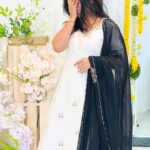 Shiva Jyothi Instagram - #happykrishnajanmashtami 🙏 Outfit by @mridani_clothing ❤️ #krishnajanmashtami #krishnaquotes #krishnakrishnaharehare🙌🏻🙏🏻♥️ #newpost #instagram #instagood #selflove #happiness #dressup #blacklove #jyothakka #shivajyothi