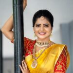 Shiva Jyothi Instagram – No one can ever say no to the magic of a saree ❤️❤️❤️

Makeover by @makeoverbyswathiraj ❤️

Saree& blouse @pinkpetalsdesignhouse❤️

Jewellery @jewelleryforher3 ❤️

Clicks @cg_capturess
Retouch @bkmfilms

#saree #sareelove #newpost #instagram #instagood #event #photoshoot #desingerwear #shooting #shoot #shootingfun #jewelry #makup #hairstyles #photography #pics #shivajyothi #jyothakka