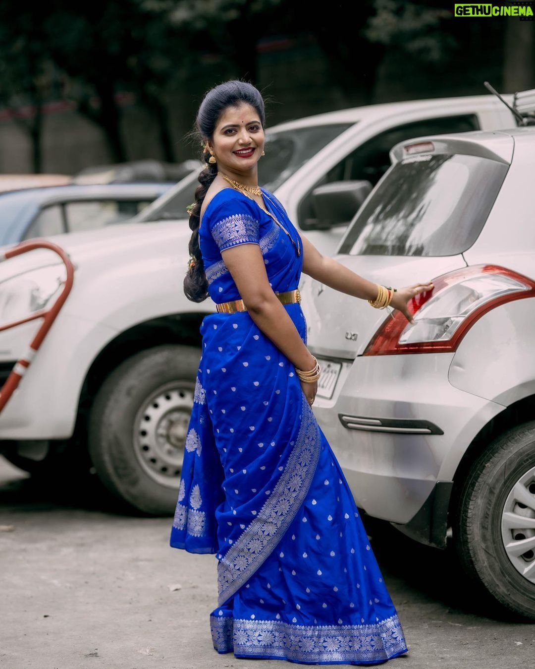Shiva Jyothi Instagram - ππππ Saree& blouse @glorious_threads_by_divya β€οΈβ€οΈ Makup & hair @glamm_makeup_by_ranee β€οΈ Pic @thehashtag_photography β€οΈ #newpost #instagram #instagood #saree #sareelove #festival #celebration #jyothakka #shivajyothi