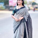 Shiva Jyothi Instagram – #happysunday 

Saree @label_dishana ❤️

#sundayvibes  #saree #sareelove #happiness #shivajyothi #jyothakka