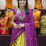 Shiva Jyothi Instagram – #happydiwali ❤️❤️

Outfit @maramsclothing_official 

Jewellery @emmadi_silver_jewellery 

Pics @thehashtag_photography ❤️

#happydiwali #diwali #celebration #festival #happiness #halfsaree #jyothakka #shivajyothi