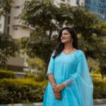 Shiva Jyothi Instagram – No matter what, get up, dress up 
and never give up!❤️❤️❤️

Outfit @maramsclothing_official ❤️

Pics @ram_chinthaparthi ❤️

#newpost #instagram #instagood #shivajyothi #jyothakka #newdress #love #skyblue #pics #photography