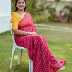 Shiva Jyothi Instagram – Life is a test, 
give it your best. ❤️❤️❤️❤️

Saree @label_dishana ❤️

#newpost #instagram #instagood #pics #jyothakka #shivajyothi #saree #sareelove