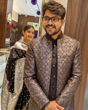 Shivani Rangole Instagram - #adhikshara 🖤