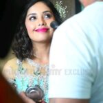 Shivani Rangole Instagram - अक्षरा म्हणजेच अभिनेत्री शिवानी रांगोळे झी मराठी पुरस्कार सोहळ्यात स्पेशल परफॉर्मन्स सादर करण्यासाठी सज्ज होताना... #lokmatfilmy #reels #zeemarathiawards2023 #tulashikvinchangalachdhada