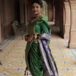 Shivani Rangole Instagram - Akshara graces the screen in ethereal beauty, draped in a Royal bridal green banarasi, adorned with a striking border and elegant contrast shela. She truly embodies the essence of a breathtaking bride. 💕 We are delighted to be the wardrobe partner of ‘तुला शिकवीन चांगलाच धडा’. Watch all episodes only on Zee Marathi. ✨ #kalanidhisarees #Kalanidhithane #kalanidhicouture #kalanidhi #tulashikvinchanglachdhada #tscd #zeemarathi #kalanidhionline #thane #naupadathane #sareevibes#sareelove #sareelovers #sareeswag #sareestyle #saree #sareeonline #weddingsaree #wedding #bridalsarees #traditional #sareestore #indianheritage #indiansarees