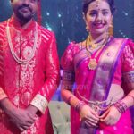 Shivani Rangole Instagram – अधिपती ❤️ अक्षरा
#hirishikeshshelar #shivanirangole #tulashikvinchangalachdhada #zeemarathi #itsmajja