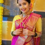 Shivani Rangole Instagram - 🌸 . Jewellery @monali.gulhane