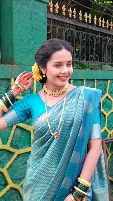 Shivani Rangole Instagram - सुप्रभात! 🌼 #अक्षरा #तुला_शिकवीन_चांगलाच_धडा . 📷 @tejaldahankar_official . . . . . . . . . #shivanirangole #zeemarathiofficial #akshara #TulaShikvinChangalachDhada #marathimulgi