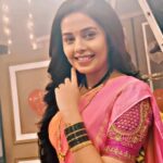 Shivani Rangole Instagram - सगळ्यांना दीपावलीच्या खूप खूप शुभेच्छा!!! 🌸🌟 . 📷 @tejaldahankar_official