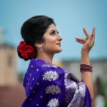 Shivani Sangita Instagram - ଧୀରେ ଧୀରେ ଆସିଲୁ 🐢 ଘର କରି ବସିଲୁ 🏡 ମନ କୁ ପଚାରି ବୁଝିଲି………❤️ . . . Makeup/Hair @makeupbysunilsaha Clicked by @elegant_photo_graphy Jewellery @blings_tale