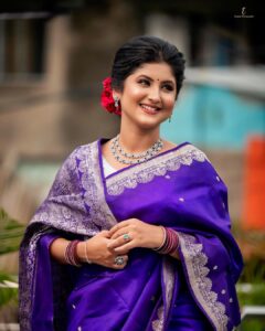 Shivani Sangita Instagram - ଆଉ କିଛି ଖୋଜି ନାହିଁ !!! 🪻💕
.
.
Makeup @makeupbysunilsaha 
Clicked by @elegant_photo_graphy
Jewellery @blings_tale