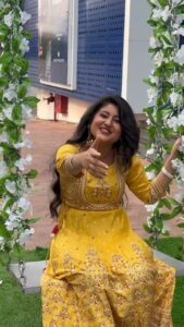 Shivani Sangita Instagram - Behind the Scenes ♥️
Reality Check !!! 
Will the society accept me now ?? 🥲🫣
Hehe in a hope that this video will make you all smile 😅
Happy Sunday 💛❤️