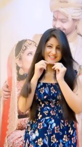Shivani Sangita Instagram - Hehe 😅 ଏମିତି ଇଚ୍ଛା ହେଲା ଆଉ 🙈🤭🥰 At my favourite place @jawed_habib_cuttack ❤️