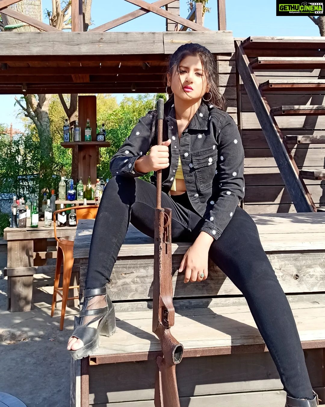 Shivani Sangita Instagram - 😎 From the sets of Guddu Gangster Songs Coming Soon 😋❤️