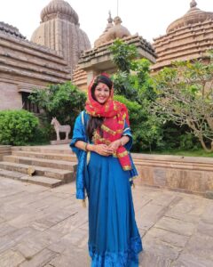 Shivani Sangita Instagram - What great hospitality ❤️ 
ବହୁତ ବହୁତ ଧନ୍ୟବାଦ ସମସ୍ତ ପୂଜାରୀ ଏବଂ ପ୍ରଶଂସକ ମାନଙ୍କୁ ଏତେ ସୁନ୍ଦର ଦର୍ଶନ ପାଇଁ😇🙏🏻