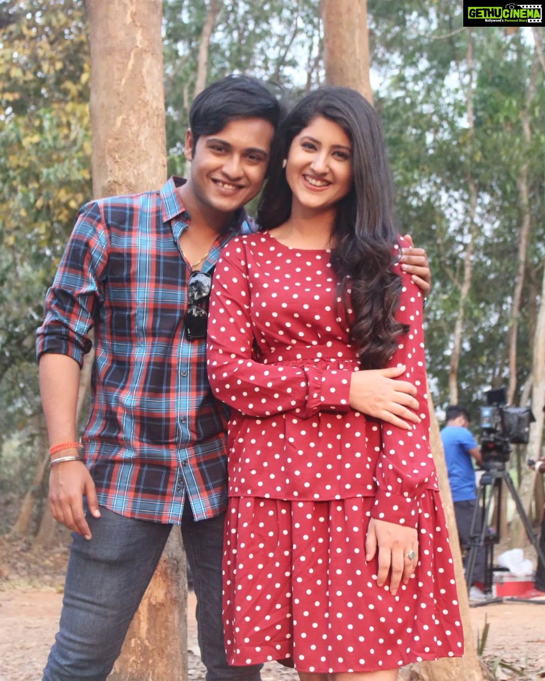Shivani Sangita Instagram - KissMiss❤️ In cinemas.... At your nearest theatres.... @susant_mani @jhilikbhattacharjeeofficial @abhijitmajumdarofficial @jhilikmotionpictures