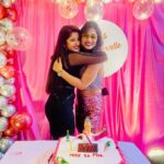 Shivani Sangita Instagram - Miss to Mrs Party for Riya Di ❤️🤗😘 Best wishes for the new start.... ~ Your Doll 🥰