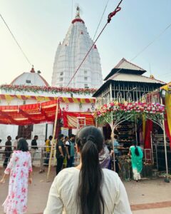 Shivani Sangita Instagram - ମାଁ ସମଲେଈ 🙏🏻💕

ଏତେ ଶୁଭ ଦିନରେ ମାଁର ଦର୍ଶନ ମିଳିଲା ଆଉ କଣ ଦରକାର 😇