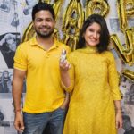 Shivani Sangita Instagram - @jawed_habib_cuttack completes it’s 2nd anniversary with us 💛✨ All credits of our hair to @jawed_habib_cuttack ❤️ PS- you all have to believe when I say @subhasis_sharma and I in yellow 💛 was an absolute coincidence 😅🤷🏻‍♀️