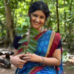 Shivani Sangita Instagram – ଈତି ତୋର କିଏ ରେ??? 💕 

ମାଲ୍ୟଗିରି✨
This Dussehra 

PS -a click from my first day shoot. I was so happy to see myself in this de-glamorised look. 
Btw keep guessing her name till I reveal 😋

@mohanty_babushaan @amlan0010 @sivani_sangita @suryamoyeemohapatra @raindroppicturesofficial @keevesentertainment @amaramuzik @tathya_production_official @niranjan_nayak_4040 @naveen60601 @rinku_rinu_jena_ @prp_dir @rudra_cinematographer @_gaurav_anand09 @editpintu @nabajyotipanda @sarojsen.rock @abhishektripathy1234 @biswanathpadhi @sambitjn_official @rinkuricky @somesh_music @i_abh1shek @amitnayak.8 
Makeup @sudhir_makeupartist 
Hair @mama_5301