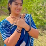 Shobanaa Uthaman Instagram - Trending 💙🔥 . . . . . . #Reel#tamil#tamilreels#tamilsong#reeltoreel#reelvideo#reelsinstagram#reelsindia#reels#reel#reelslife#reelitfeelit#reellife#kollywood#instagood#instavideow#saree#sareelove#TamilPonnu#trending#tamilcomedy#vijaytv#vijaytvserial#vijaytelevision#vijaytvshow#muthazhagu Chennai, India