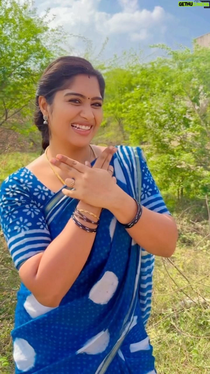 Shobanaa Uthaman - 19.1K Likes - Trending šš„
.
.
.
.
.
.
#Reel#tamil#tamilreels#tamilsong#reeltoreel#reelvideo#reelsinstagram#reelsindia#reels#reel#reelslife#reelitfeelit#reellife#kollywood#instagood#instavideow#saree#sareelove#TamilPonnu#trending#tamilcomedy#vijaytv#vijaytvserial#vijaytelevision#vijaytvshow#muthazhagu