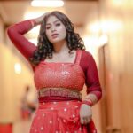 Shobanaa Uthaman Instagram – Raawadi ❤️‍🔥🔥
Pc : @gokul_krishnan_1010 
MUA : @meticulous_makeovers 
Hairstylist: @mahi_hairstyliz 
.
.
.
.
.
. 
.
.
.
.
.
#chennai#ootd#kollywood#bollywood#pose#instadaily#instagood#instacool#model#modelling#saree#saree#tamilponnu#promoter#promotion#collaboration#vijaytv#vijaytvserial#vijaytelevision#vijaytvshow#muthazhagu EVP Film City