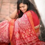 Shobanaa Uthaman Instagram - Someday..someone might come into your life and love you the way you've always wanted 🤞🏻❤️‍🩹 . . . . . . . . . . . #chennai#ootd#kollywood#bollywood#pose#instadaily#instagood#instacool#model#modelling#saree#saree#tamilponnu#promoter#promotion#collaboration#vijaytv#vijaytvserial#vijaytelevision#vijaytvshow#muthazhagu Chennai, India