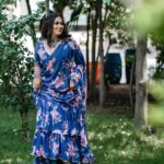 Shobanaa Uthaman Instagram - If it comes ..take it and if it goes ...let it💙🥀 Make up : @prakalya_bridal_studio Hair : @alima_makeupartistry Jewels : @chennai_jazz DOP : @mastermindsphotography . . . . . . . . . #tamilreel#tamil#tamilreels#tamilsong#reeltoreel#reelvideo#reelsinstagram#reelsindia#reels#reel#reelslife#reelitfeelit#reellife#kollywood#instagood#instavideow#saree#sareelove#TamilPonnu#trending#tamilcomedy#vijaytv#vijaytvserial#vijaytelevision#vijaytvshow#muthazhagu #vijaytelevisionawards Chennai, India