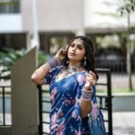 Shobanaa Uthaman Instagram - My look for Vijay television awards💙✨Thanks team 👇 Make up : @prakalya_bridal_studio Hair : @alima_makeupartistry Jewels : @chennai_jazz DOP : @mastermindsphotography . . . . . . . . . #tamilreel#tamil#tamilreels#tamilsong#reeltoreel#reelvideo#reelsinstagram#reelsindia#reels#reel#reelslife#reelitfeelit#reellife#kollywood#instagood#instavideow#saree#sareelove#TamilPonnu#trending#tamilcomedy#vijaytv#vijaytvserial#vijaytelevision#vijaytvshow#muthazhagu #vijaytelevisionawards Chennai, India