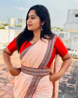 Shobanaa Uthaman Instagram - The biggest comeback is making yourself happy again❤️‍🩹💯
Ready to wear saree : @house_of_shrisha 
 
.
.
.
.
.
. 
.
.
.
.
.
#chennai#ootd#chennaifashion##chennaimodel#chennaiphotographer#kollywood#bollywood#chennaiblogger#pose#instadaily#instagood#instacool#okbye#model#chennaimodel#modelling#saree#saree#tamilponnu#promoter#promotion#collaboration#vijaytv#vijaytvserial#vijaytelevision#vijaytvshow#muthazhagu