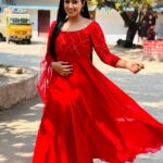 Shobanaa Uthaman Instagram - Flower child, you are about to bloom ♥️ Dress : @sals_wardrobe . . . . . . . . . . . #chennai#ootd#chennaifashion#chennaifashionblogger#fashionblogger#chennaimodel#chennaiphotographer#kollywood#bollywood#chennaiblogger#lightroom#potraitphotography#pose#instadaily#instagood#instacool#okbye#model#chennaimodel#modelling#saree#saree#tamilponnu#promoter#promotion#collaboration#vijaytv#vijaytvserial#vijaytelevision#vijaytvshow#muthazhagu Chennai, India