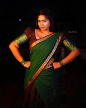 Shobanaa Uthaman Instagram - Diwali post ✨🤎
 
.
.
.
.
.
. 
.
.
.
.
.
#chennai#ootd#kollywood#bollywood#pose#instadaily#instagood#instacool#model#modelling#saree#saree#tamilponnu#promoter#promotion#collaboration#vijaytv#vijaytvserial#vijaytelevision#vijaytvshow#muthazhagu