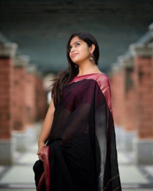 Shobanaa Uthaman Instagram - Yes! I overthink l...but also i overlove🖤
 Photography: @prismatic_photography_7 @shutter_camerax 
Saree : @chettinad_fancy_sarees 
.
.
.
.
.
. 
.
.
.
.
.
#chennai#ootd#kollywood#bollywood#pose#instadaily#instagood#instacool#model#modelling#saree#saree#tamilponnu#promoter#promotion#collaboration#vijaytv#vijaytvserial#vijaytelevision#vijaytvshow#muthazhagu