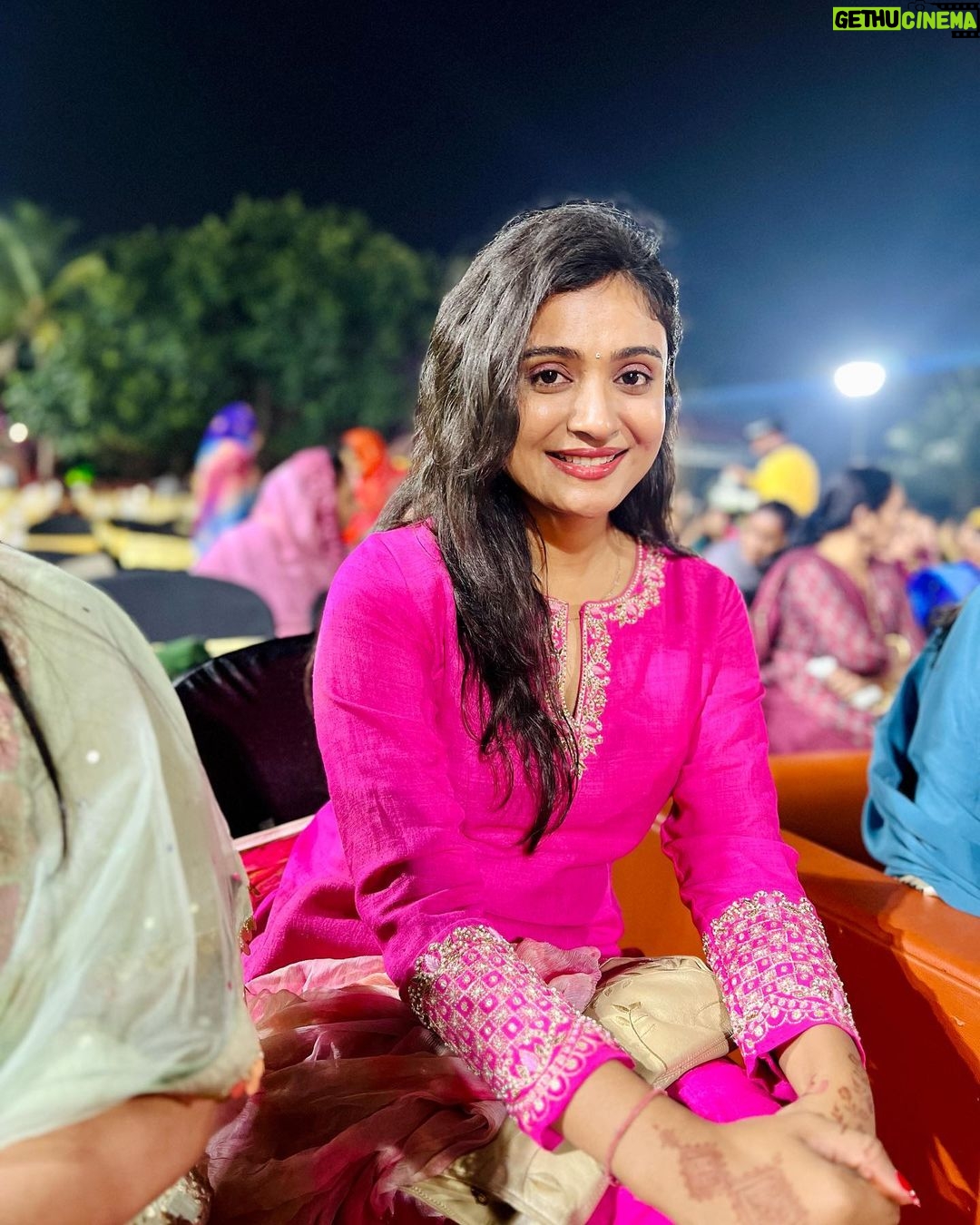 Shraddha Dangar Instagram - 🤍 . . Wearing @dreamcloset_india . Beautifully clicked by my nephew @ii_iamjd_ii